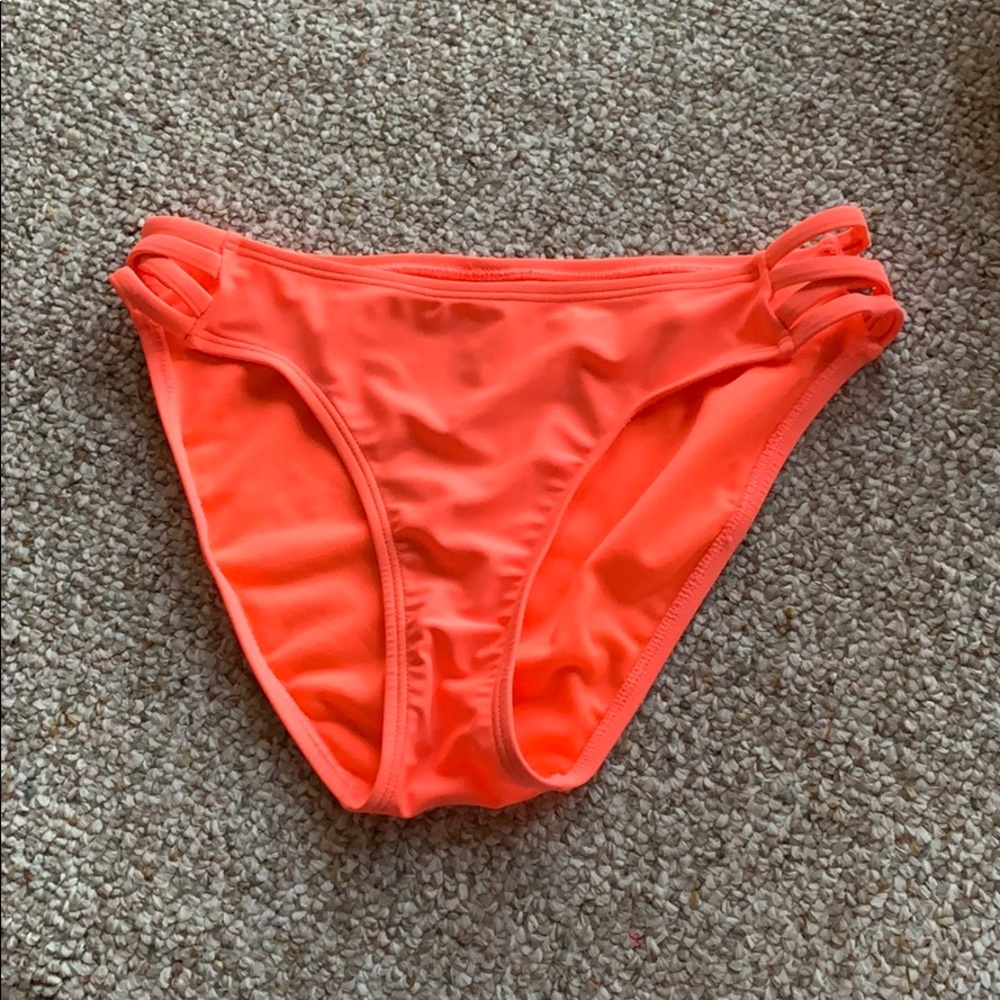Swimsuit bottoms